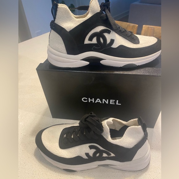 CHANEL Nylon Calfskin Suede Womens CC Sneakers 41 Black Grey White 890849